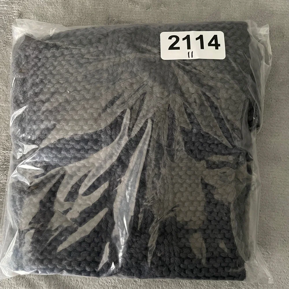 Glama Neck Warmer Unisex OS Charcoal Grey 100% Baby Llama‎ Knit Cowl Scarf NWT